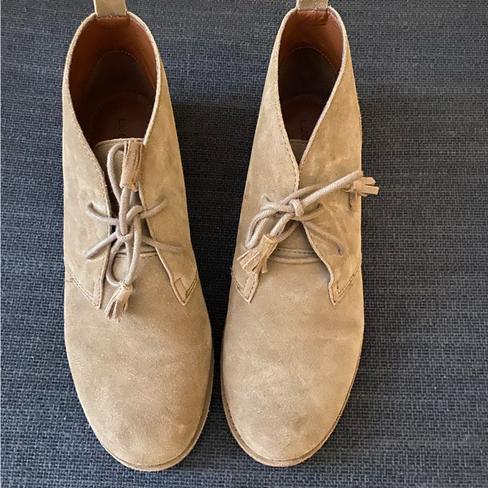 Lucky Brand, woman’s suede boots, size 8.5, so cute! 👢